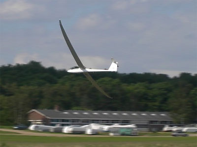 Finishing glider at NK2002